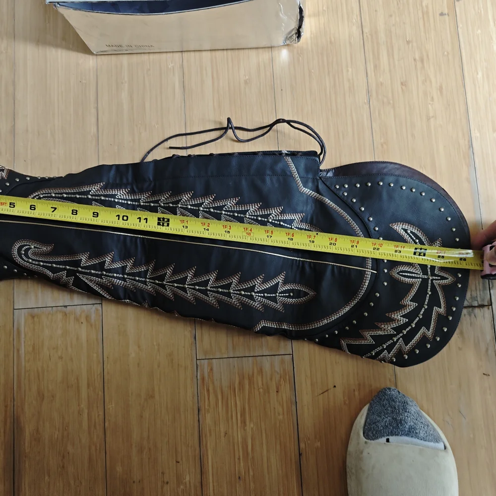 Embroidered Black Western Boots - Picture 6 of 8